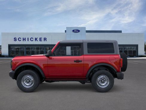 New 2025 Ford Bronco 2-Door AWD/4WD image 3