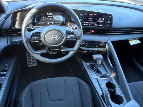 New 2026 Hyundai Elantra Sport image 14