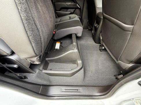 Used 2021 GMC Canyon AT4 image 40