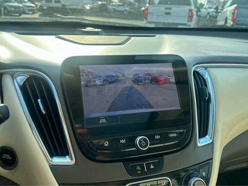 Used 2024 Chevrolet Malibu LT image 26