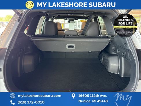 Certified 2025 Subaru Forester Premium AWD/4WD image 29