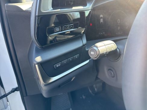 New 2026 Lexus RZ 350e 2WD image 18