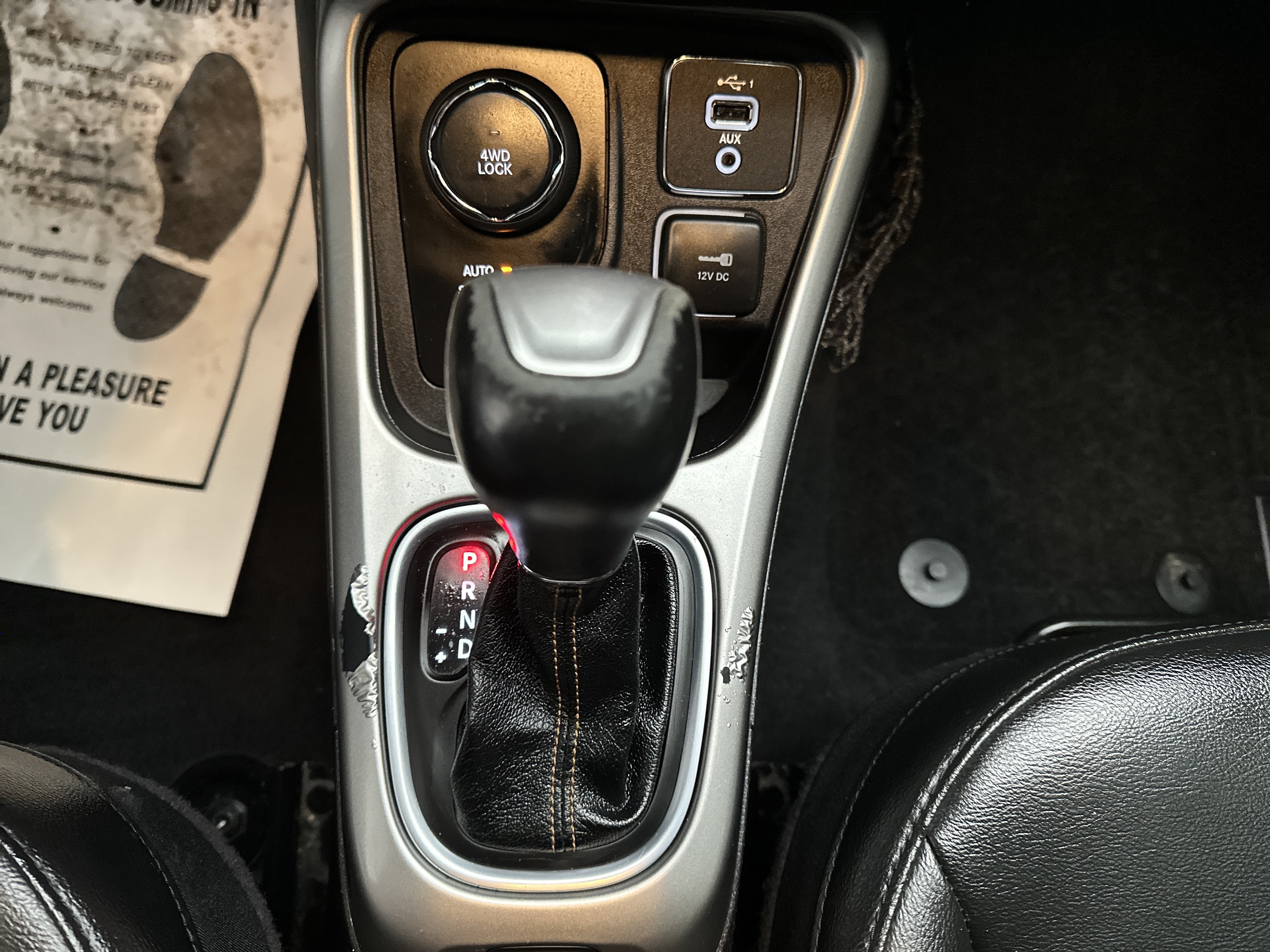 Used 2020 Jeep Compass Latitude w/ Cold Weather Group AWD/4WD image 33