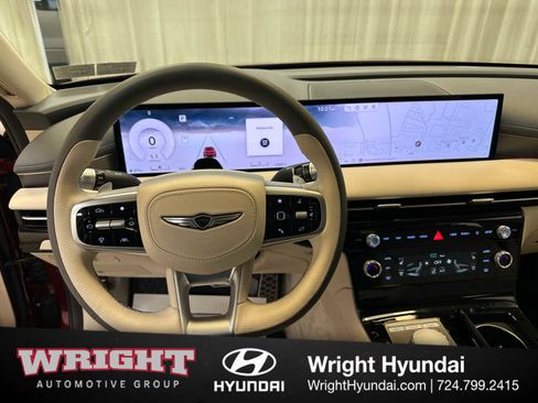Certified 2025 Genesis G80 2.5T Sport Prestige image 19
