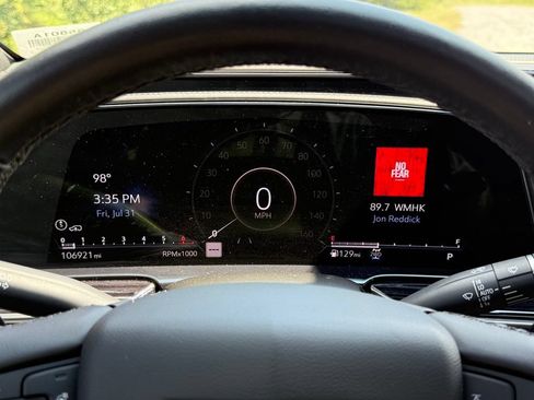 Used 2021 Cadillac Escalade Sport w/ Driver Assist Tech Package AWD/4WD image 29