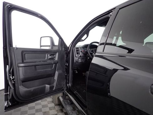 New 2026 RAM 2500 Tradesman AWD/4WD image 22