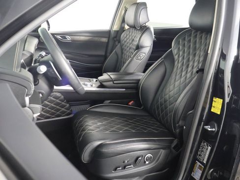 Used 2024 Genesis GV80 3.5T w/ Prestige Package image 34