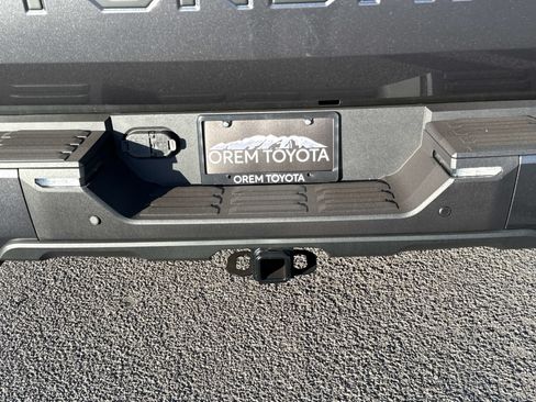 New 2026 Toyota Tundra Platinum AWD/4WD image 9