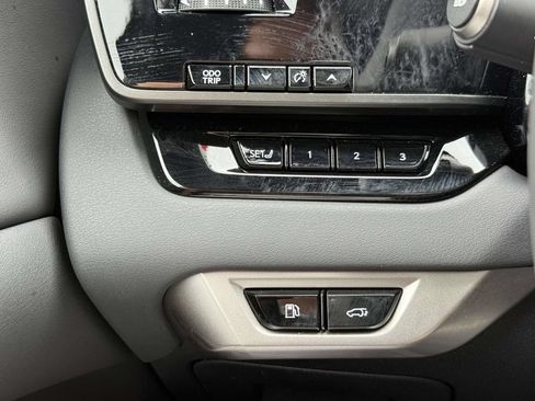 Used 2024 Lexus RX 350 Premium Plus w/ Convenience Package FWD image 23