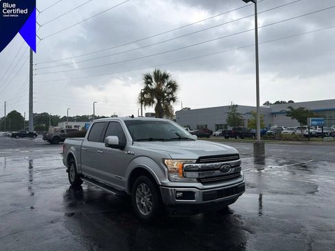 Used 2019 Ford F150 Lariat w/ Trailer Tow Package RWD image 1
