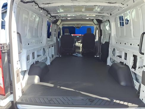 New 2025 Ford Transit 350 148 Low Roof AWD image 27