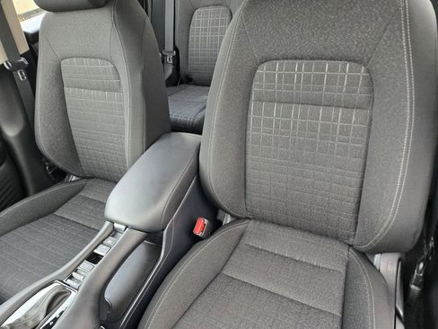 Used 2025 Honda HR-V LX image 17