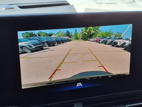 New 2026 Chevrolet Trax ACTIV w/ Driver Confidence Package FWD image 16