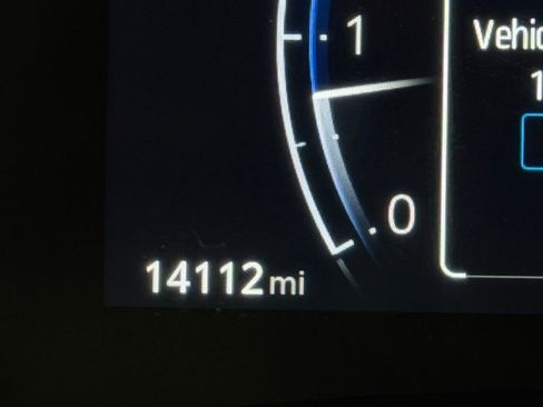 Used 2025 Toyota Grand Highlander AWD image 15