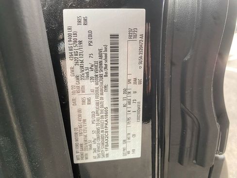 Used 2023 Ford Transit 350 XLT image 31