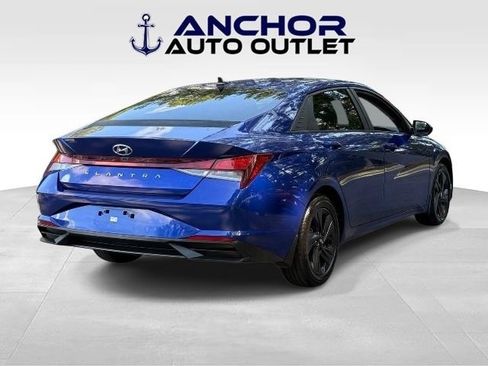 Used 2021 Hyundai Elantra SEL FWD image 8