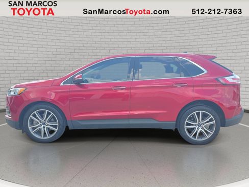 Used 2021 Ford Edge Titanium FWD image 9