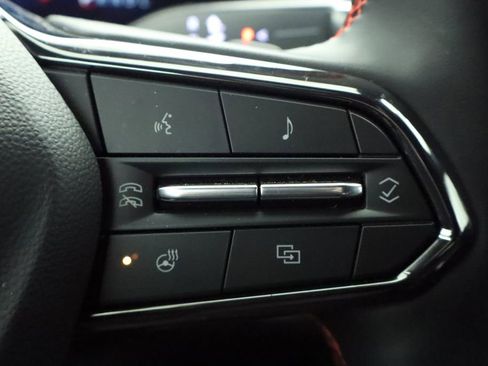 Used 2025 Chevrolet Equinox RS w/ Convenience Package III AWD/4WD image 36