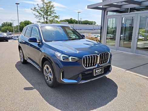 Used 2026 BMW X1 xDrive28i w/ Technology Package AWD/4WD image 1