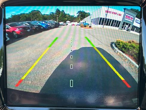 Used 2019 Jeep Cherokee Limited w/ Luxury Group AWD/4WD image 30