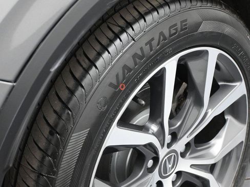 Certified 2024 Acura MDX SH-AWD w/ Technology Package image 13