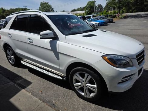 Used 2014 Mercedes-Benz ML 350 4MATIC image 3