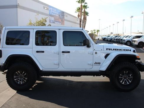 Used 2024 Jeep Wrangler Unlimited Rubicon 392 AWD/4WD image 10