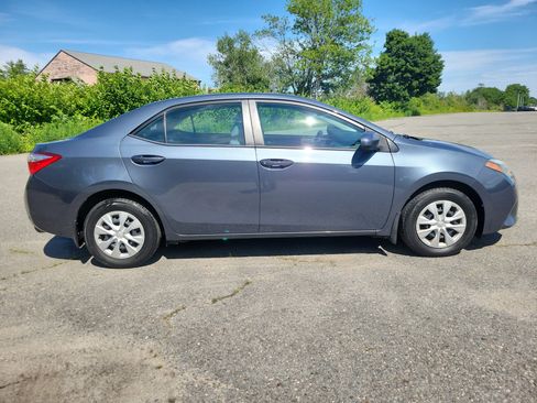 Used 2014 Toyota Corolla L FWD image 4