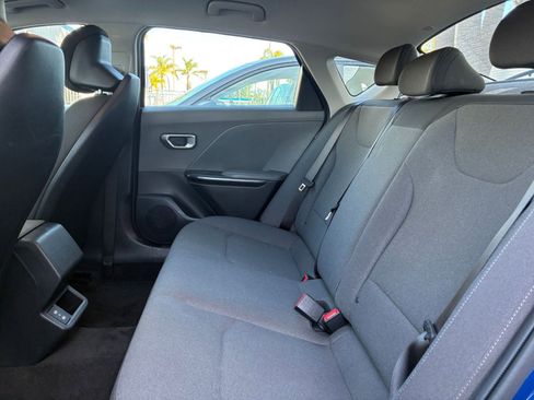 Used 2025 Kia K4 LXS image 24