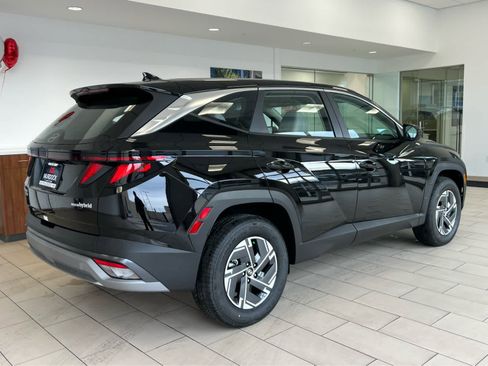New 2026 Hyundai Tucson Blue SE AWD/4WD image 7