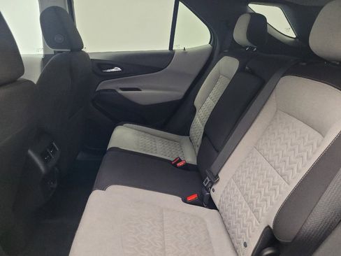 Used 2024 Chevrolet Equinox LS w/ LS Convenience Package FWD image 18