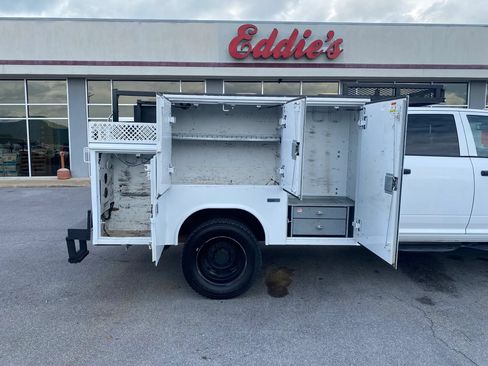 Used 2017 RAM 4500 Tradesman AWD/4WD image 31