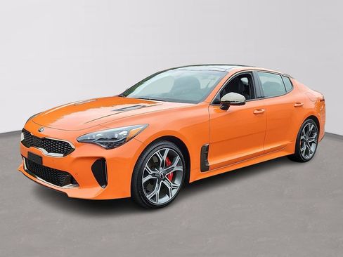 Used 2020 Kia Stinger GT2 AWD/4WD image 3