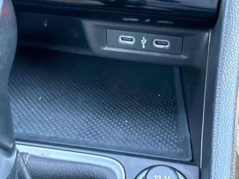 Used 2025 Volkswagen Jetta Sport FWD image 27
