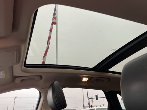 Used 2020 Ford Escape SEL image 25