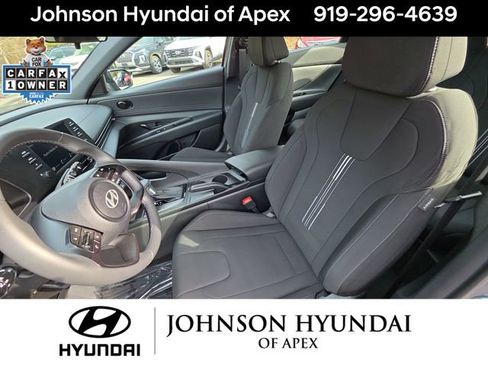 Certified 2025 Hyundai Elantra Sport image 24