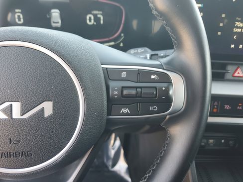 Used 2023 Kia Sportage EX image 23