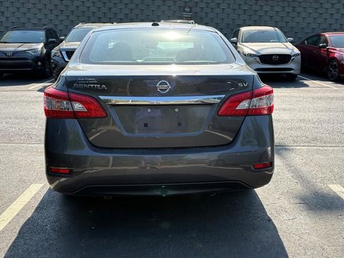Used 2015 Nissan Sentra SV FWD image 5