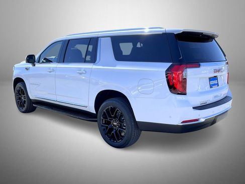 New 2026 GMC Yukon XL Elevation AWD/4WD image 7