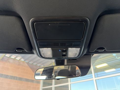 Used 2022 Honda Pilot Sport image 24