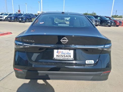 New 2026 Nissan Sentra SV w/ SV Convenience Package FWD image 5