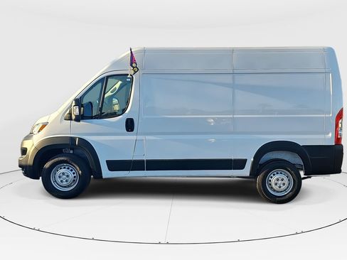 New 2026 RAM ProMaster 1500 w/ Convenience Group image 6