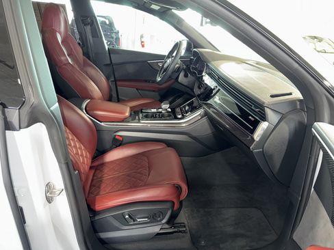 Used 2023 Audi SQ8 Premium Plus AWD/4WD image 10