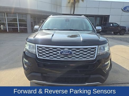 Used 2017 Ford Explorer Platinum AWD/4WD image 7