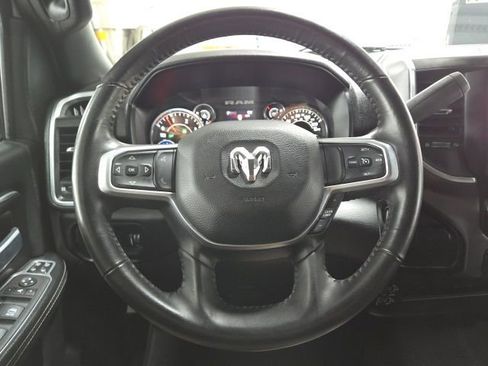 Used 2024 RAM 3500 Big Horn AWD/4WD image 19