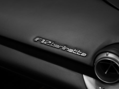 Certified 2014 Ferrari F12 Berlinetta Berlinetta image 31