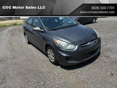 Used 2012 Hyundai Accent GLS