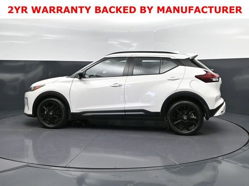 Used 2024 Nissan Kicks SR w/ SR Premium Package image 4