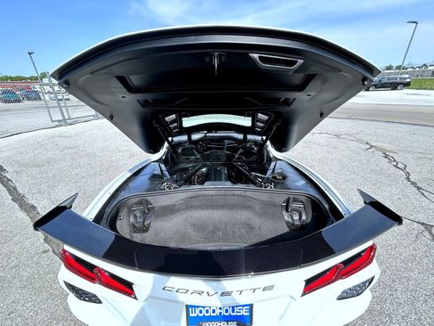 Used 2026 Chevrolet Corvette Stingray Coupe w/ 1LT RWD image 20
