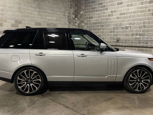 Used 2017 Land Rover Range Rover image 6